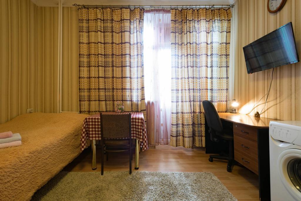 Apartment Nadezhda at Kabanbay Batyra 122 Almaty Bagian luar foto