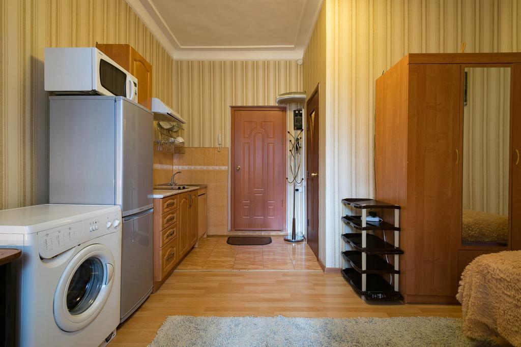 Apartment Nadezhda at Kabanbay Batyra 122 Almaty Bagian luar foto